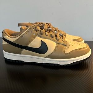 WMNS DUNK LOW 'DARK DRIFTWOOD'’ Size 8.5